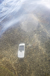 iPhone什么时候上市国产手机都飙到8